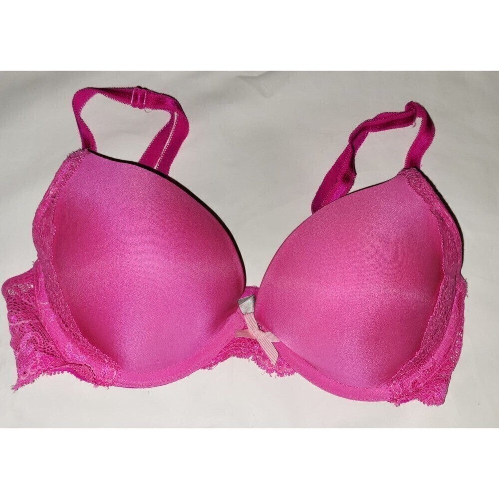 2 for $20 Victoria's Secret Dream Angel Pushup Bra Size 32C